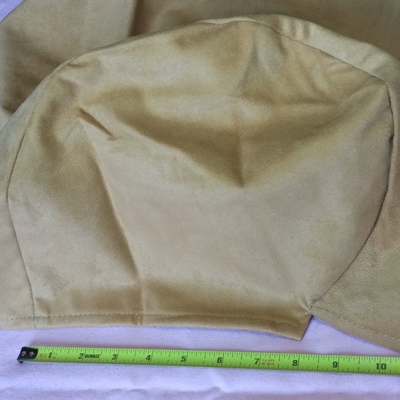 FINAL SALE PRICE BNWT Golden Furniture Arm Cover Pair - Picture 1 of 5